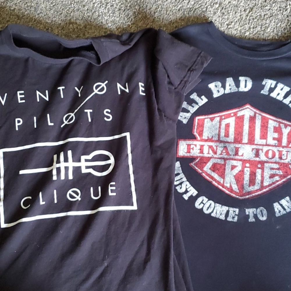 Men's concert tees